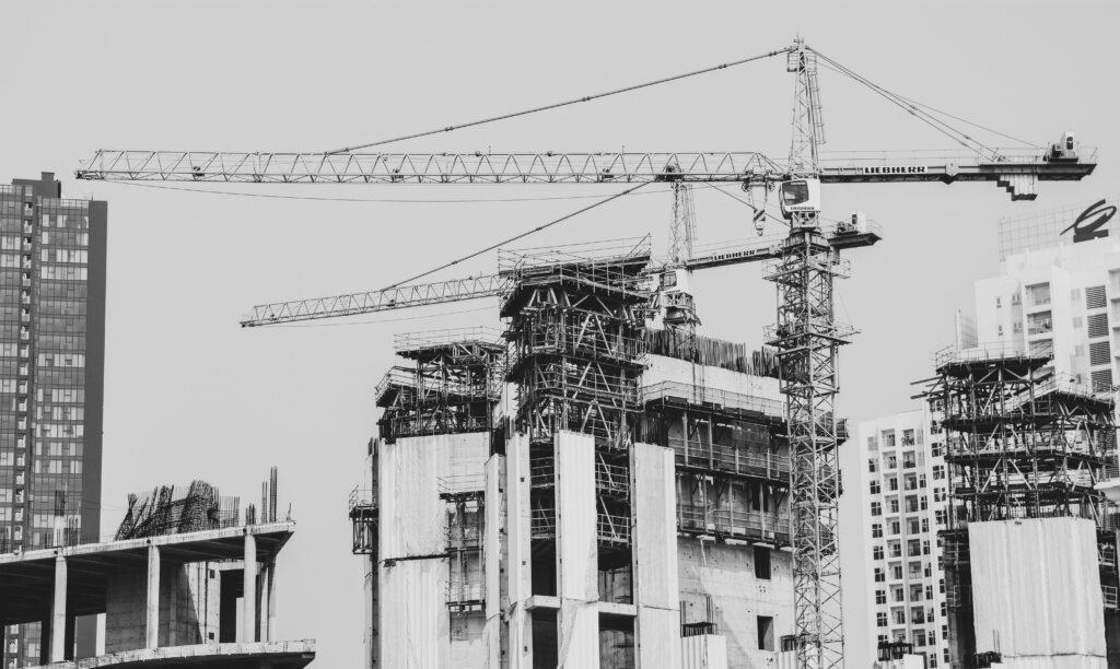 Innovative-uses-of-recycled-plastics-scaled